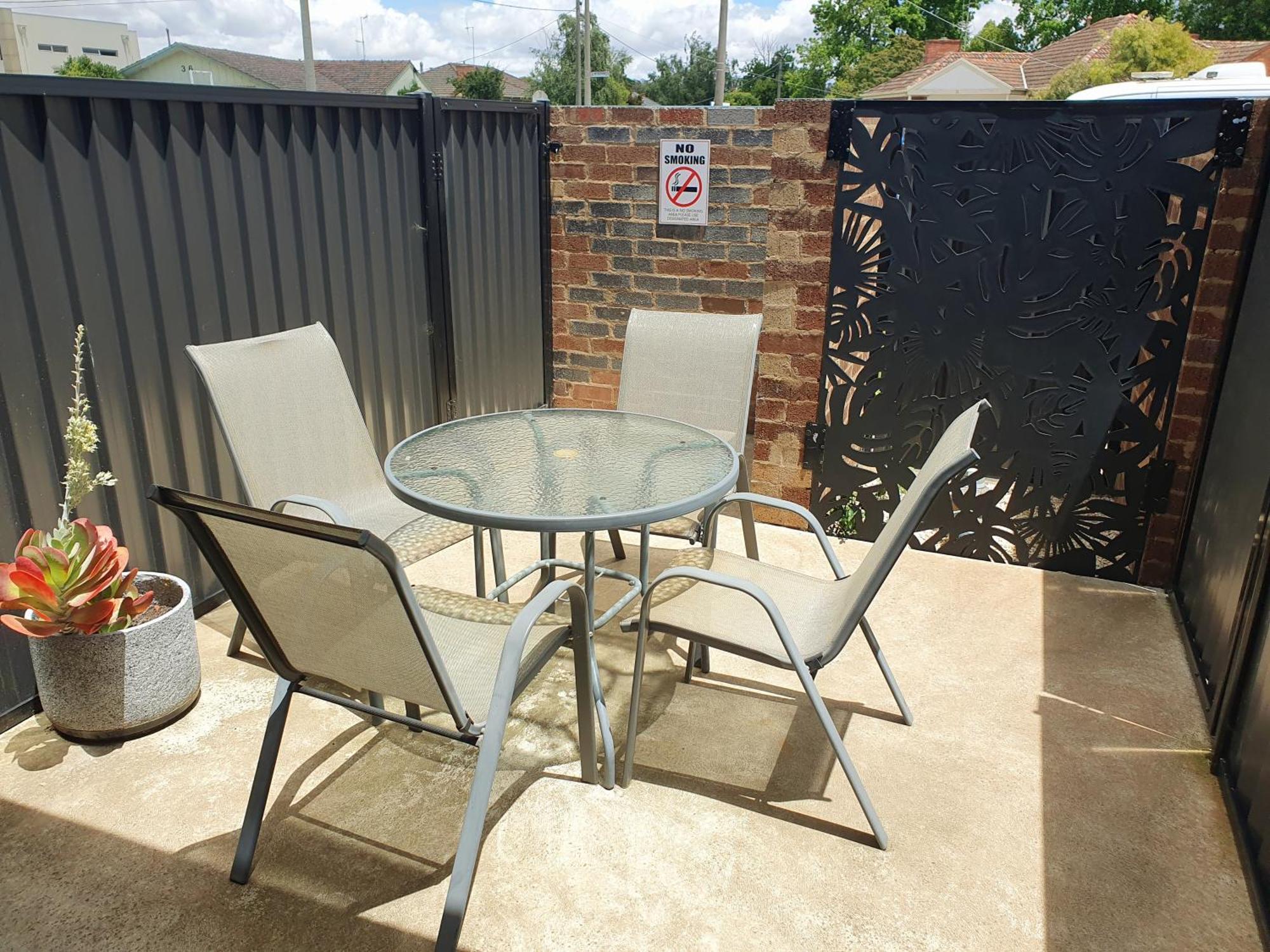 Addison Motor Inn Shepparton Quarto foto